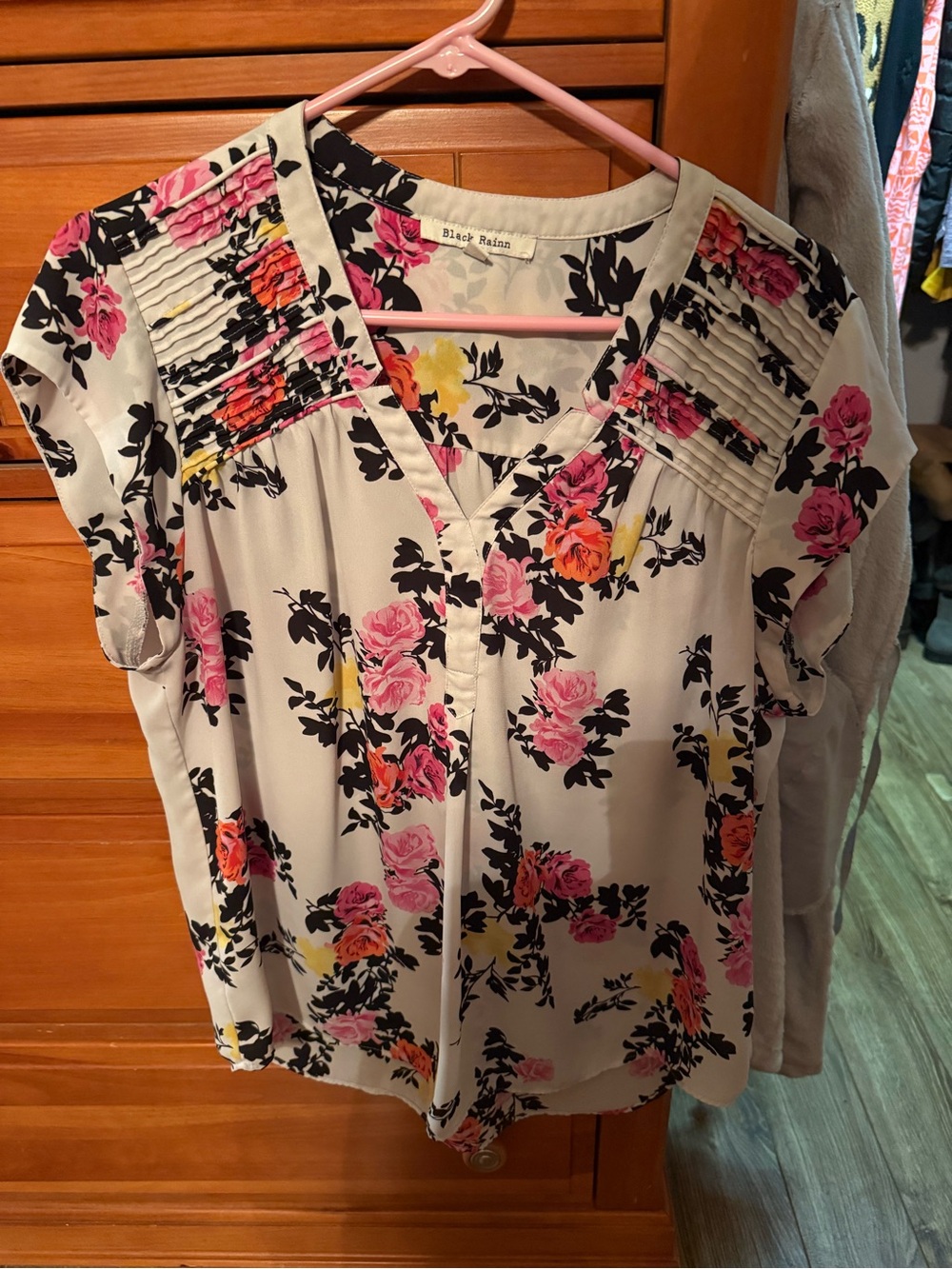 Black Rainn Floral V-Neck Pintuck Cap Sleeve Blouse - Pink, Orange & Black